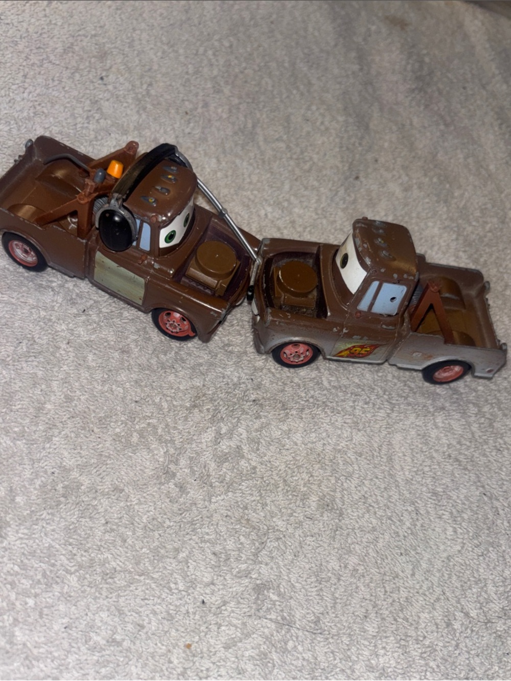 Disney Brown Tow Truck Duo - Mater Characters